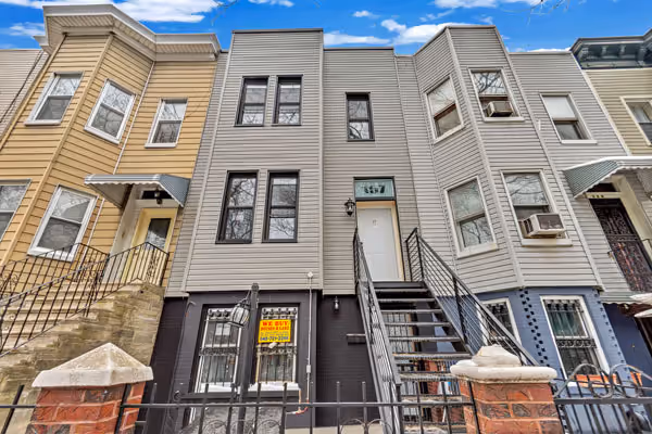 157 Cornelia St, Brooklyn, NY
